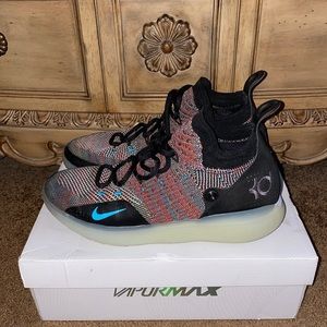 Men's Nike Zoom KD 11 (size 10)